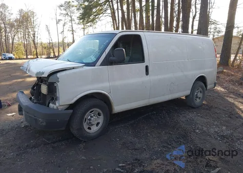 2011 Chevrolet Express 2500 Work Van z USA, uszkodzony, nr VIN 1GCWGFBA7B1166589